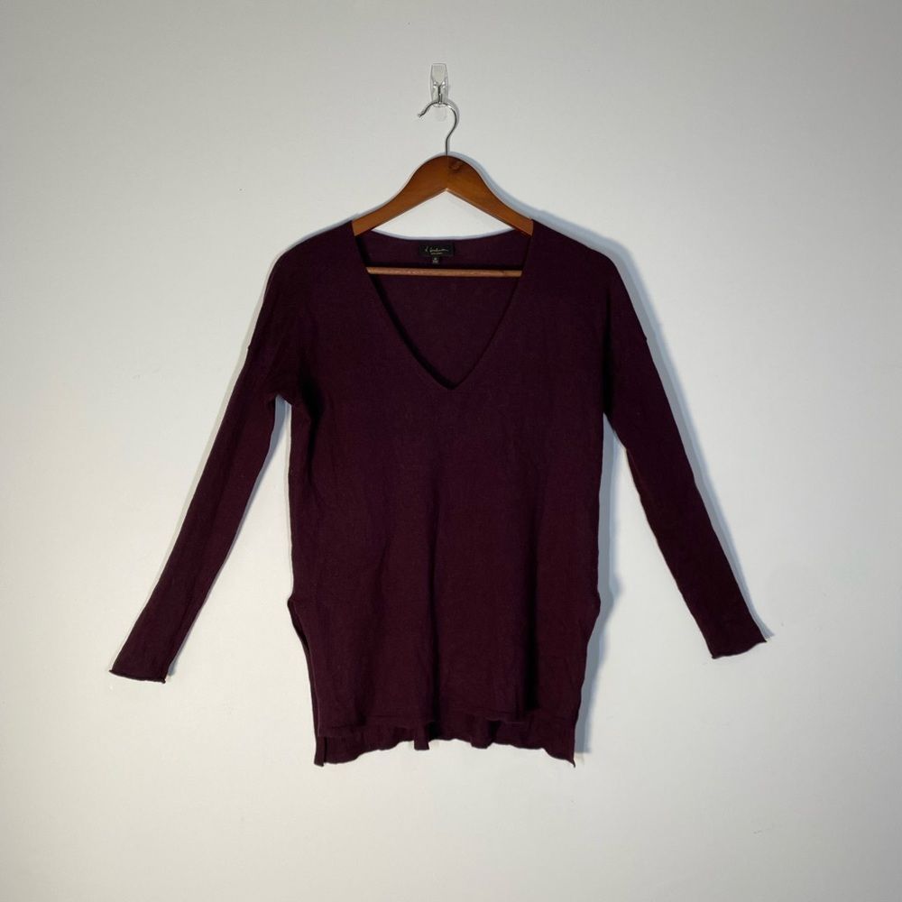 Aritiza Babaton Burgundy V-Neck Sweater Size XS